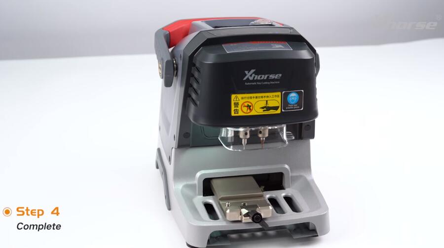 dolphin-xp005-new-version-install-lithium-battery-9